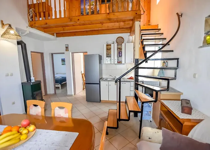 House Kastel Tkon