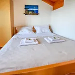 House Kastel Vikendica Tkon