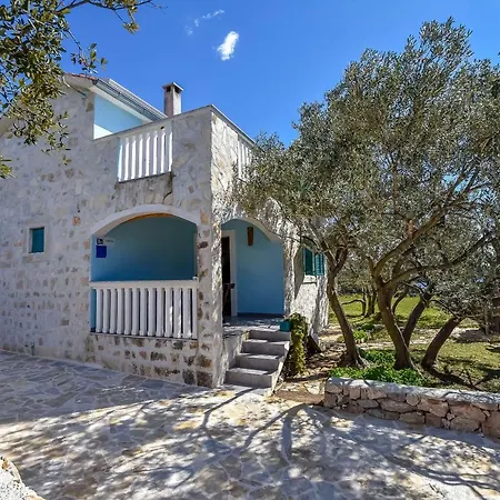 House Kastel *