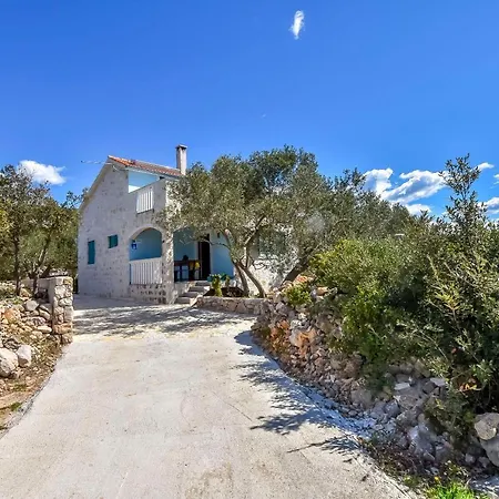 House Kastel *