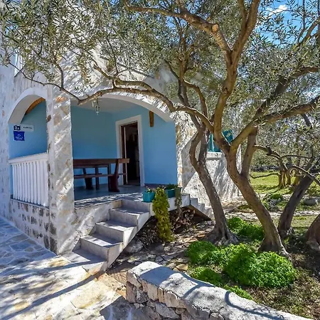 House Kastel